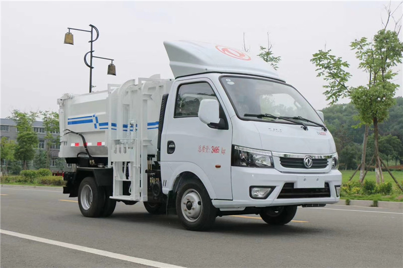 国六途逸蓝牌4方侧装压缩垃圾车