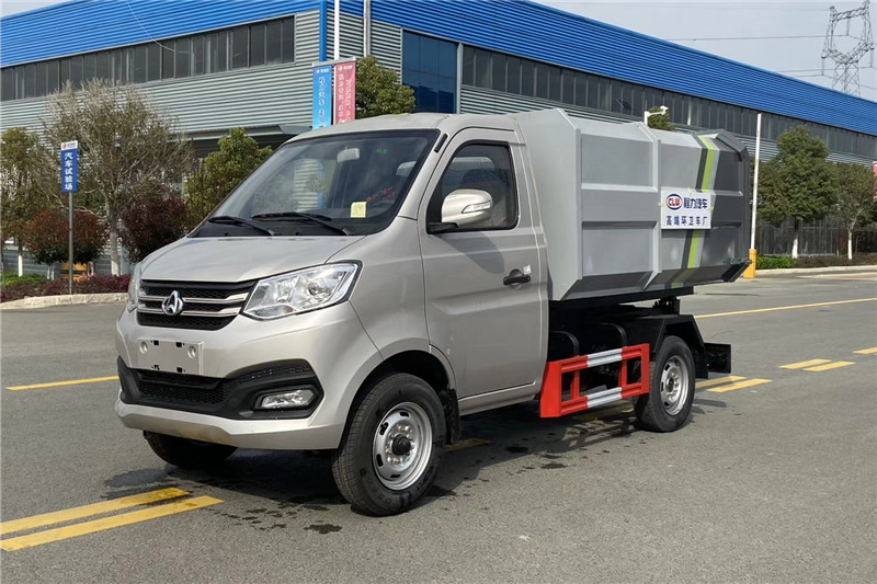 国六长安3方侧装挂桶垃圾车
