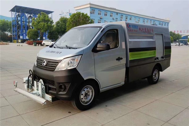 国六长安2方路面清洗车{i}